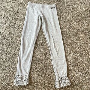Grey ruffles leggings